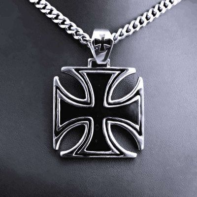 Ocelový přívěsek - Iron Cross 03