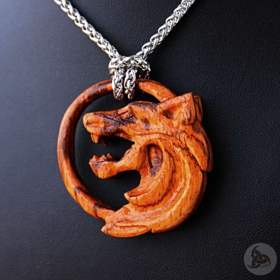 Ocelový náhrdelník - Vlčí Amulet / Zebrano Dřevo / Řetízek Celtic